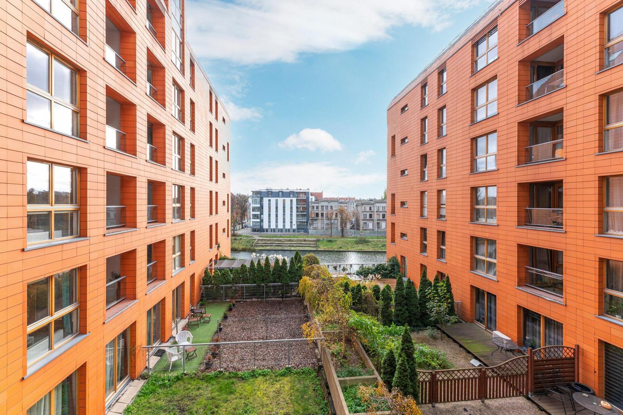 Flatbook - City Center Spa Apartments Torunska 格但斯克 外观 照片
